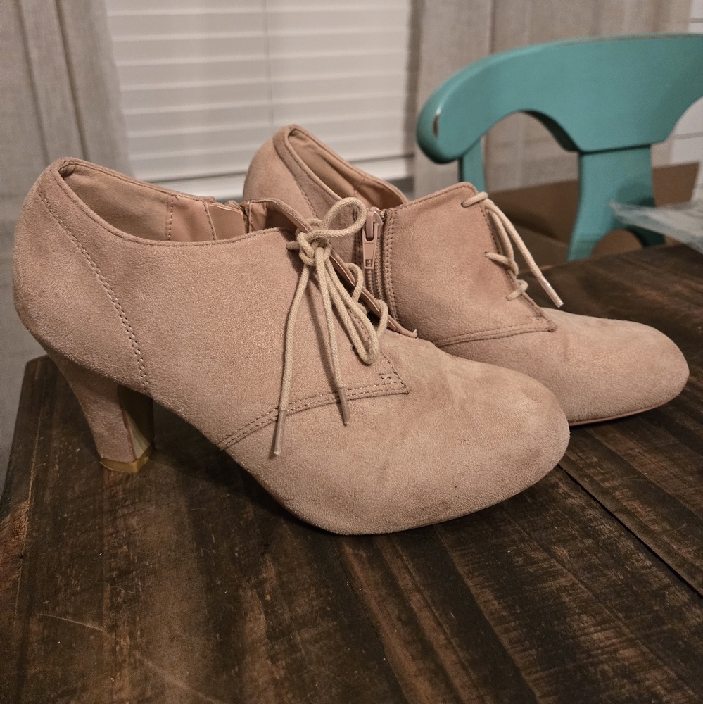 Taupe Oxford Heels